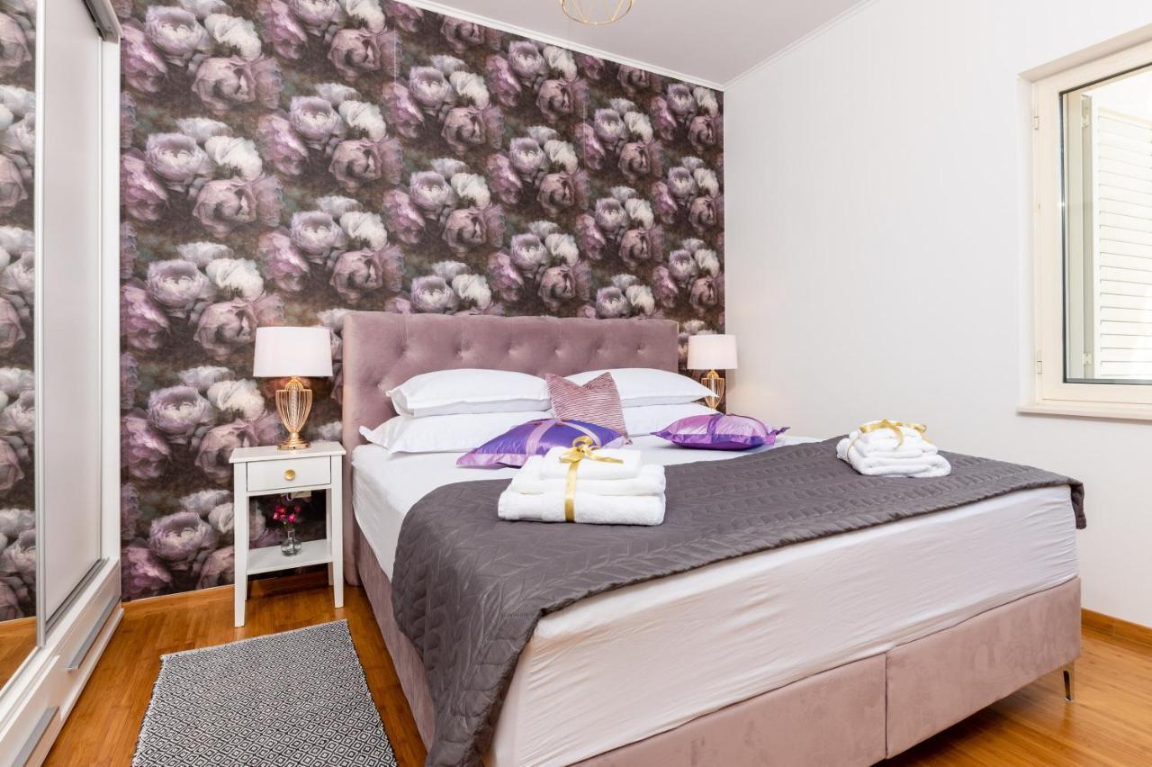 Luxa 5 Min Old Town, 10 Min Airport Apartman Trogir Kültér fotó