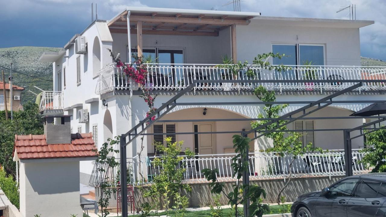 Luxa 5 Min Old Town, 10 Min Airport Apartman Trogir Kültér fotó